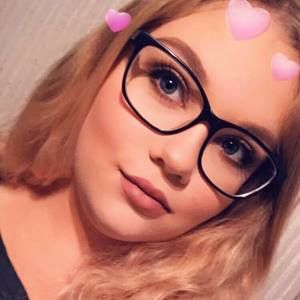 Meet your Posher, Addison